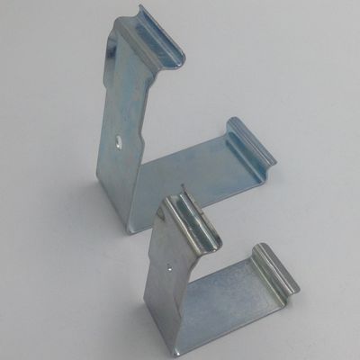 ซื้อ คลิปโลหะที่แข็งแรง การตีพิมพ์แม่นยําสําหรับกล่อง online manufacture